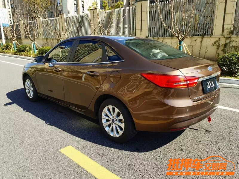 徐州15年福特福克斯7