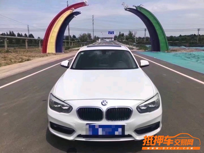 青岛17年宝马1系1