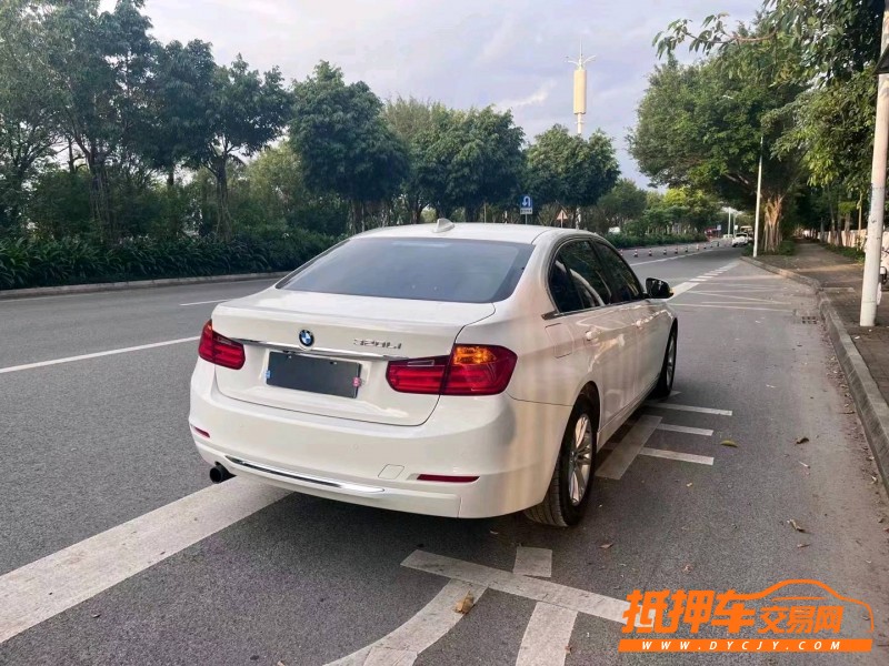 南寧13年寶馬3系8