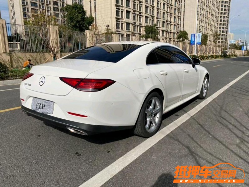 徐州19年奔驰CLS8