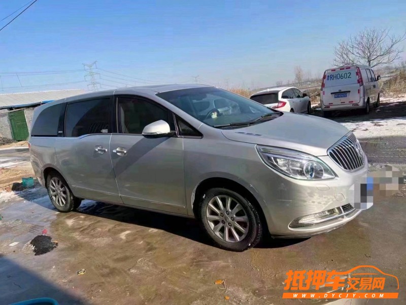 青岛12年别克GL87