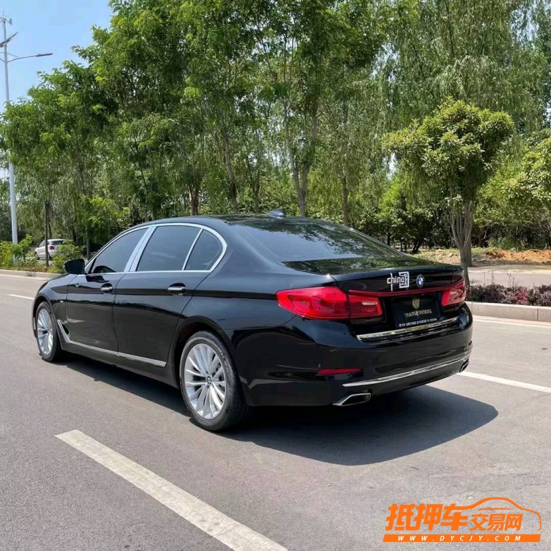 枣庄17年宝马5系9