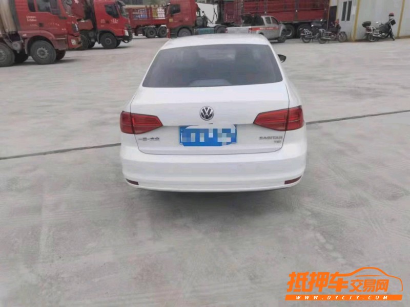 潍坊17年大众速腾3