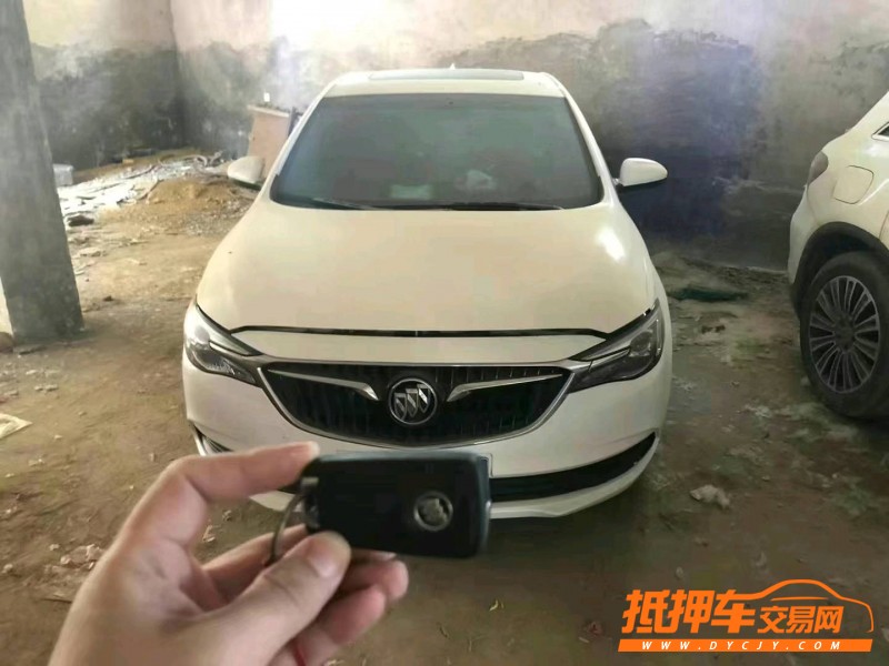 潍坊18年别克英朗1