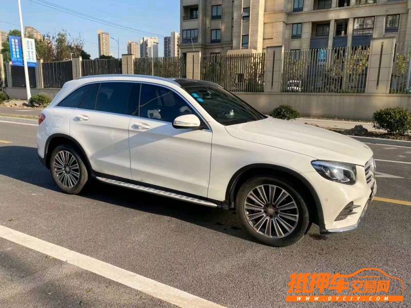 徐州17年奔驰GLC2