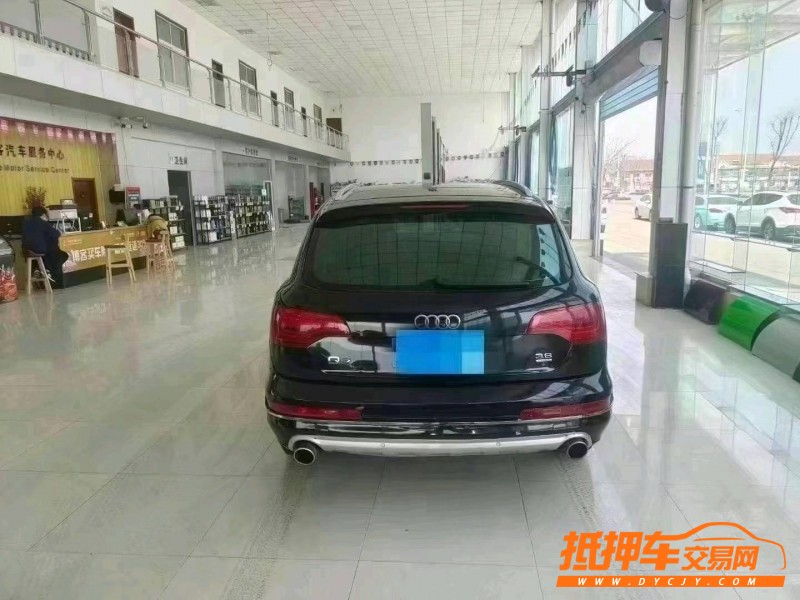 潍坊10年奥迪Q76