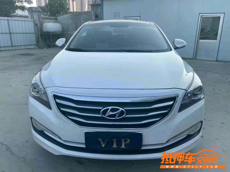 潍坊17年现代名图1