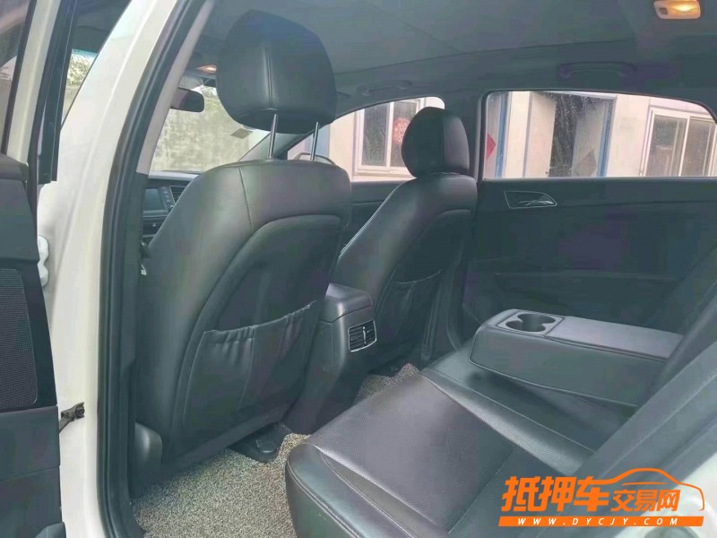 潍坊17年现代名图5