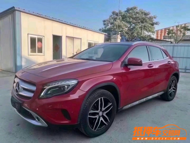 烟台15年奔驰GLA5