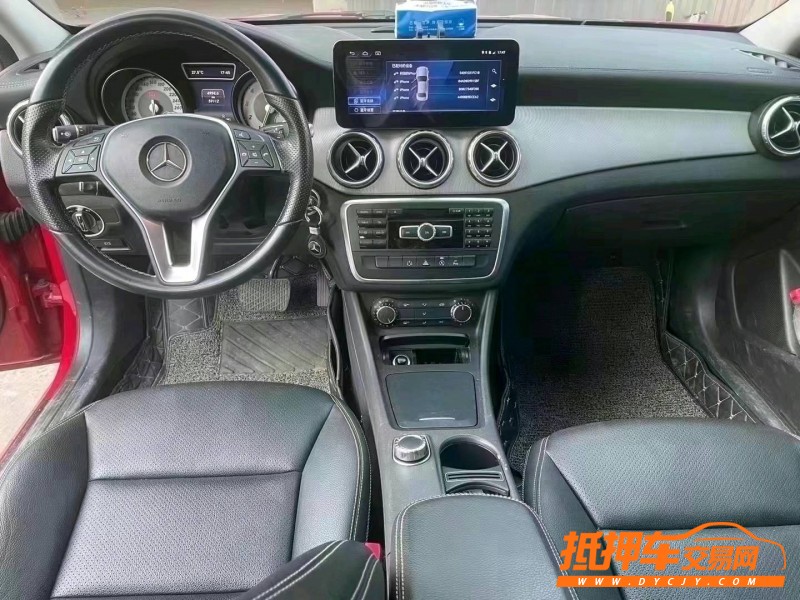 烟台15年奔驰GLA3