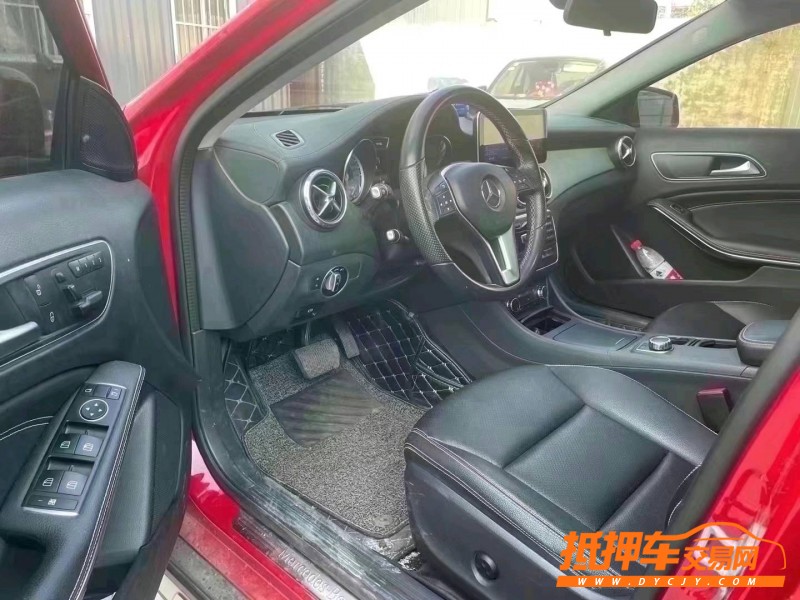 烟台15年奔驰GLA1