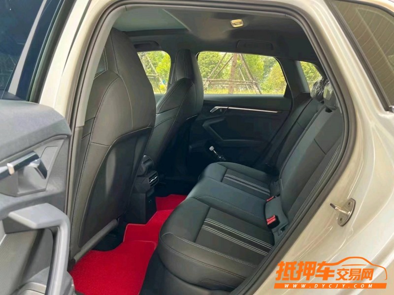 呂梁22年奧迪A35