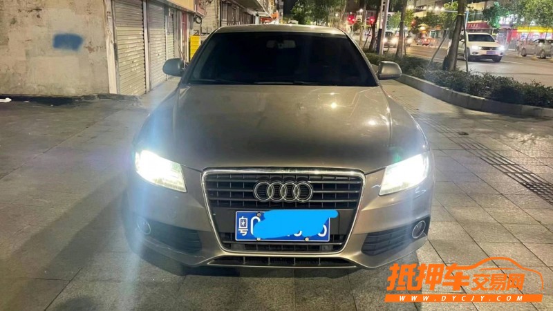 佛山12年奧迪A4L1