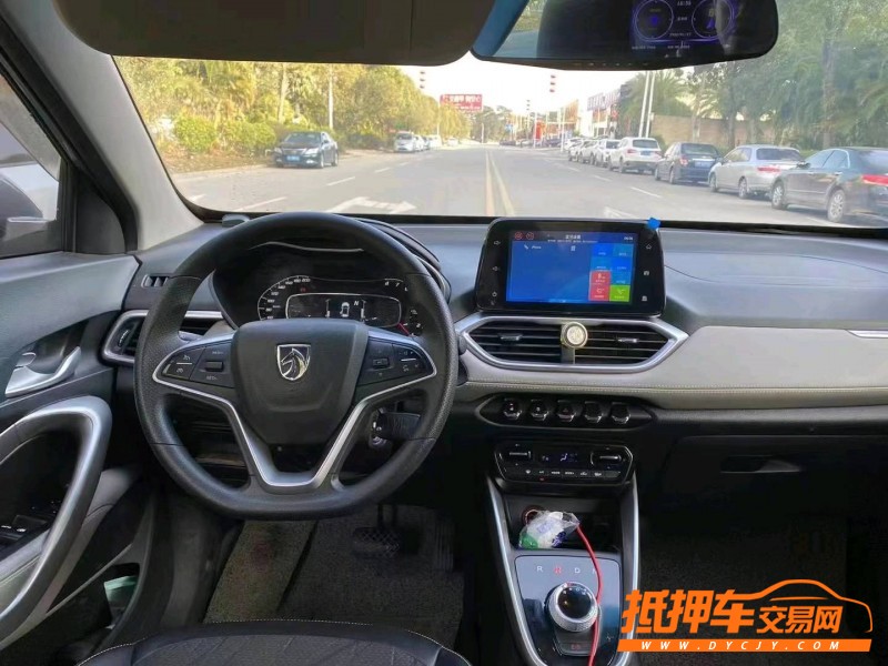 欽州17年寶駿5102