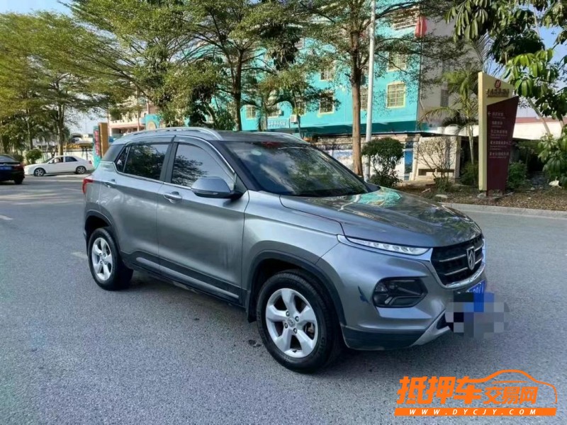 欽州17年寶駿5105