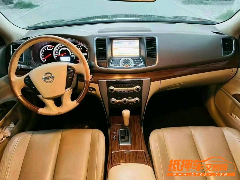 聊城15年日產天籟5