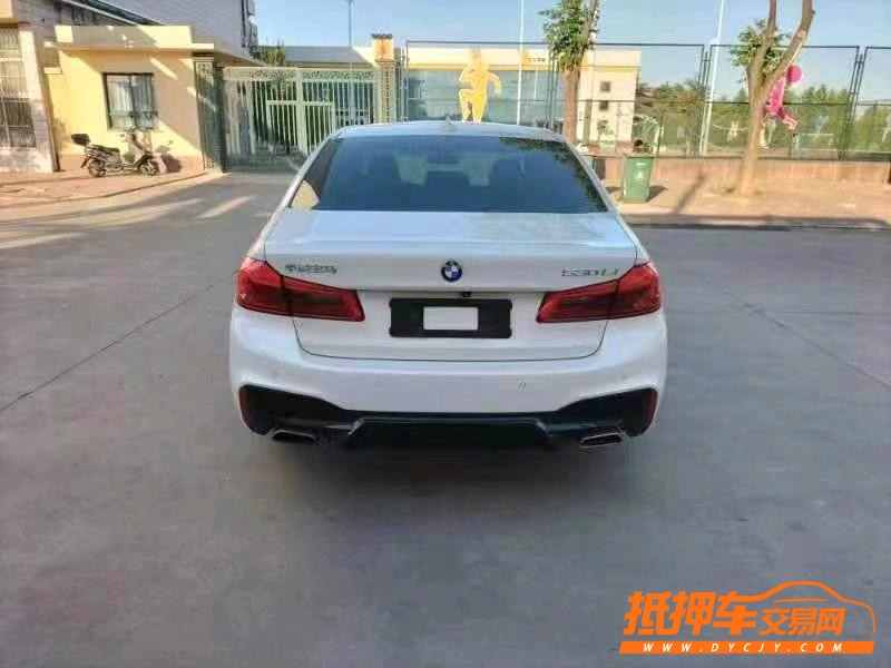 濟寧18年寶馬5系1