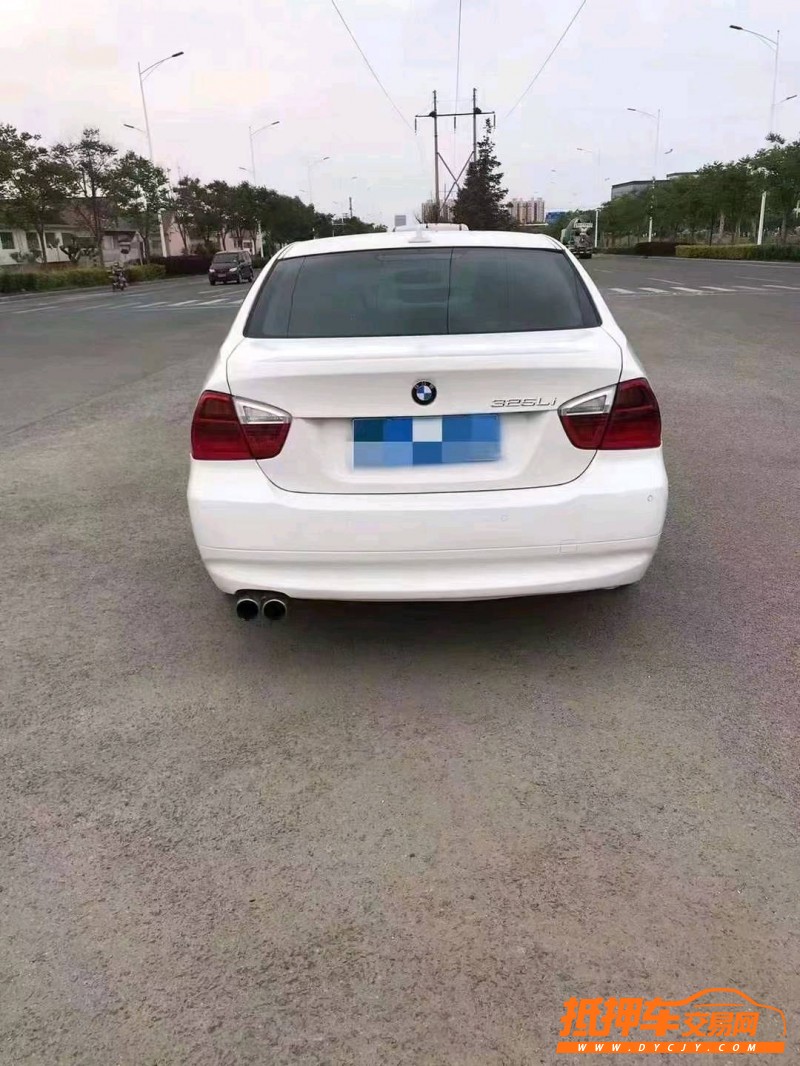 濟南08年寶馬3系9