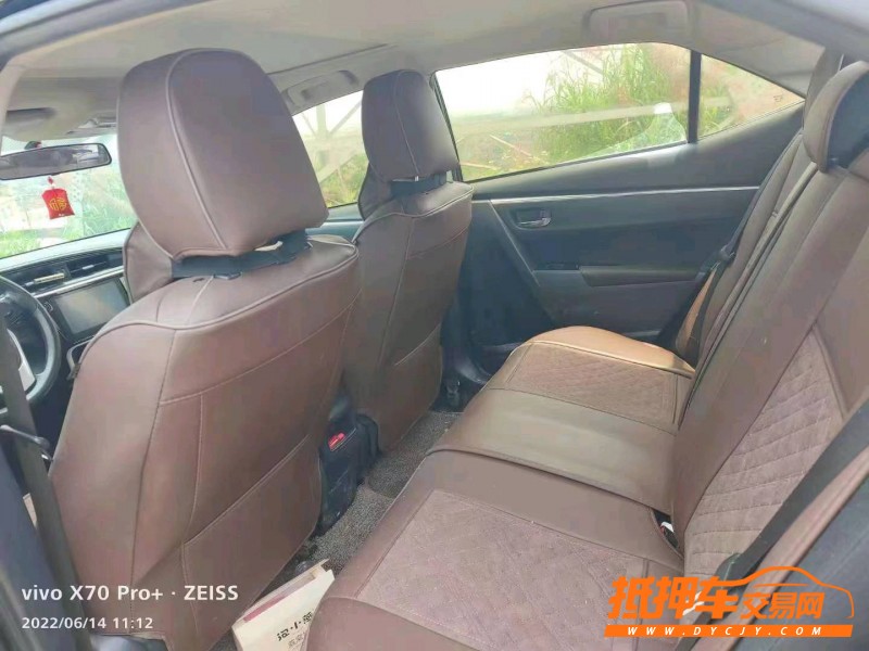 潍坊17年丰田卡罗拉1