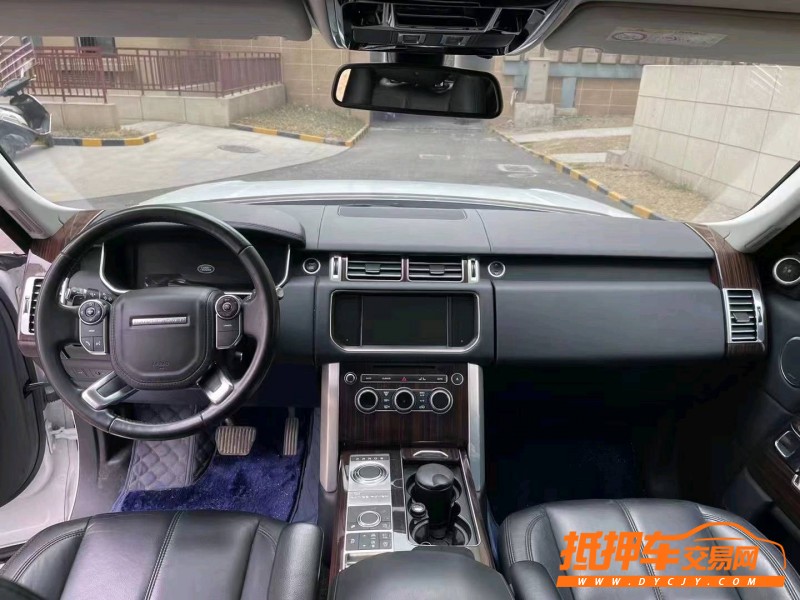 徐州17年路虎揽胜行政4