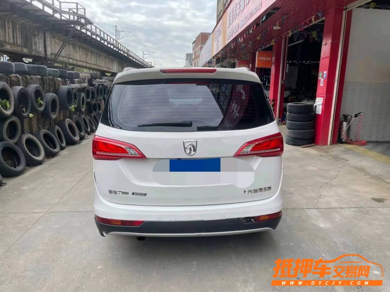 欽州17年寶駿7305