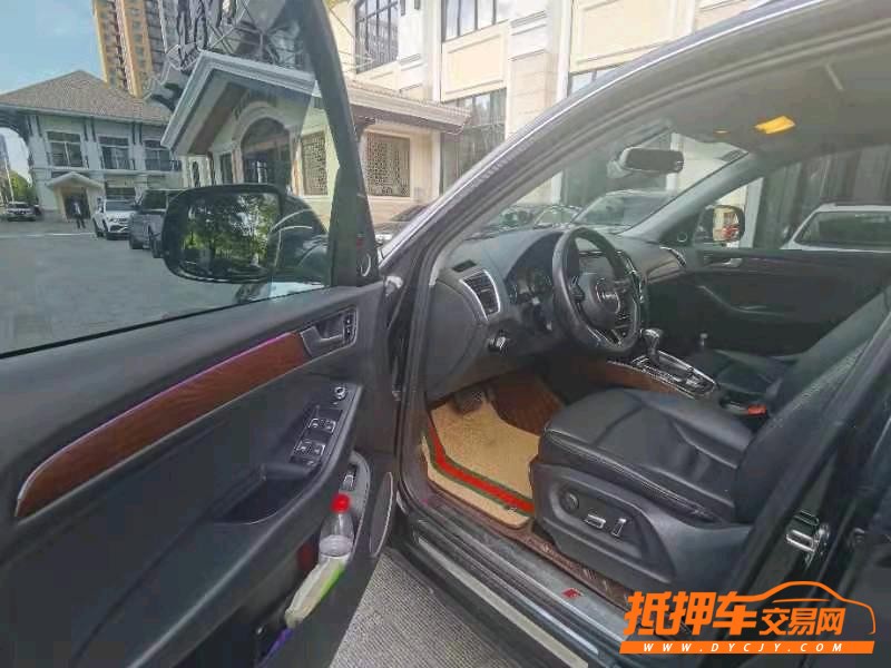 北京14年奥迪Q55