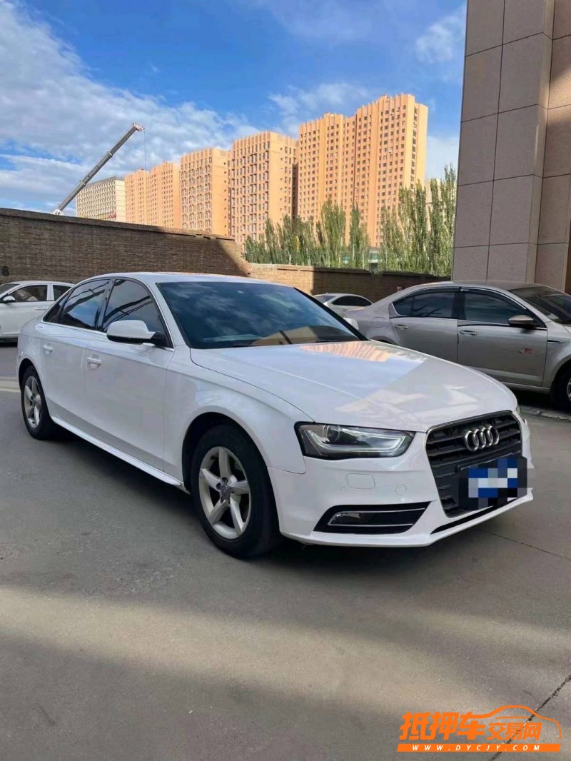 呼倫貝爾14年奧迪A4L3