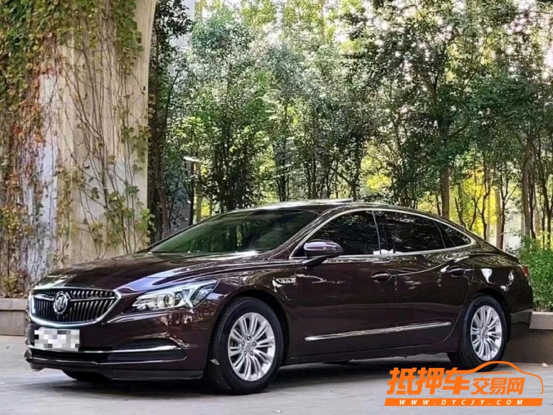 潍坊17年别克君越8