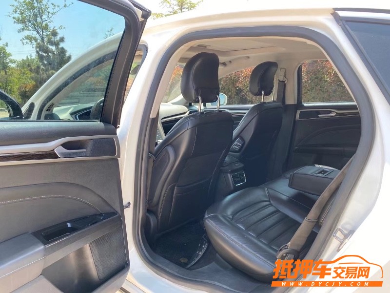 青岛14年福特蒙迪欧8