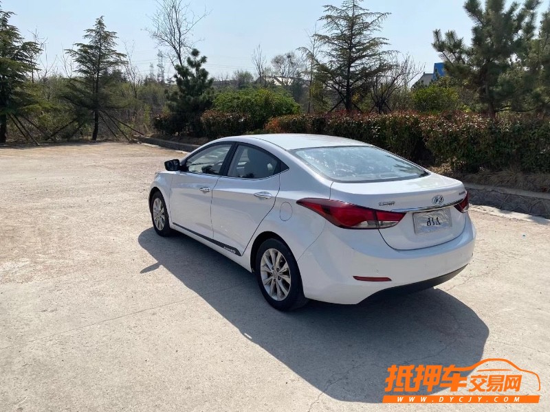 青岛17年现代朗动6