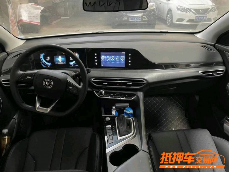 東營21年長安汽車逸動6