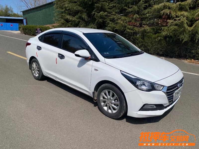 青岛19年现代悦纳4