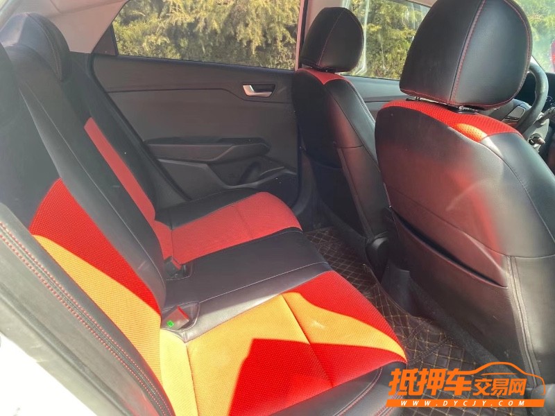 青岛19年现代悦纳5