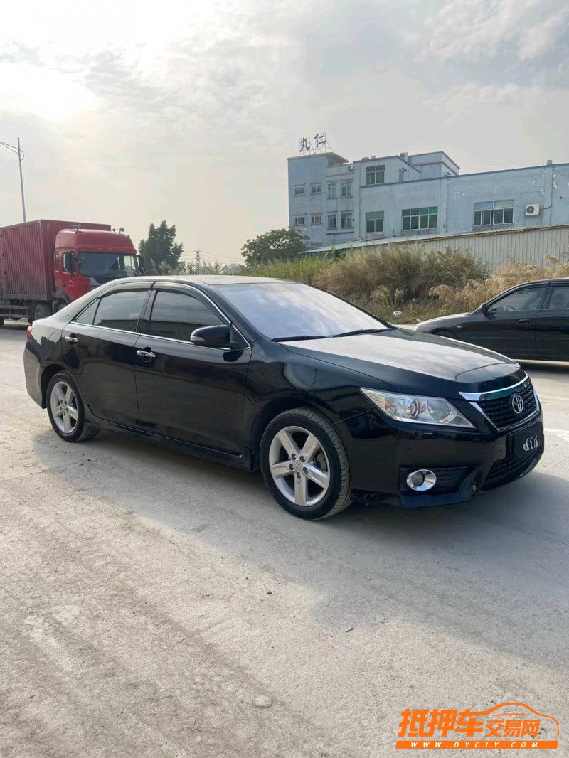 东莞12年丰田凯美瑞2