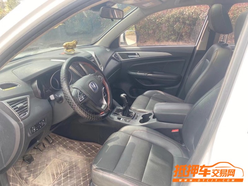 青島17年長安汽車CS753