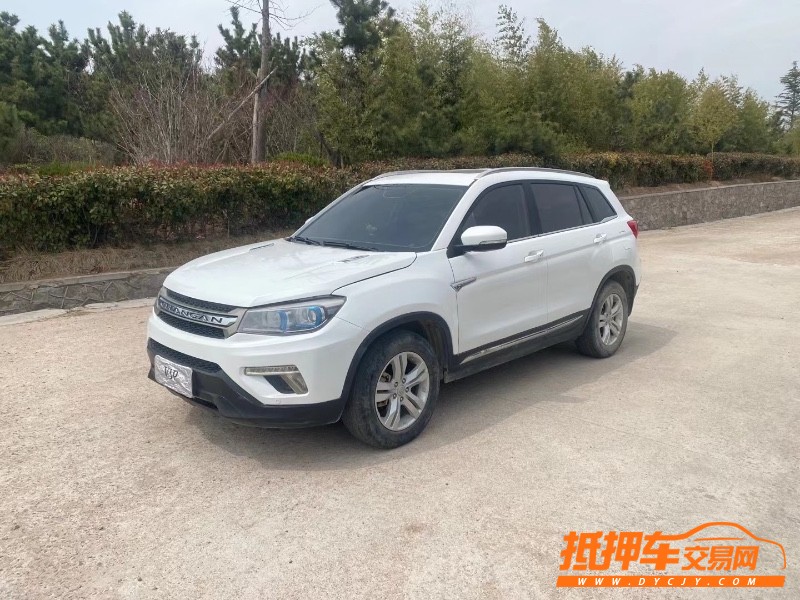 青島17年長安汽車CS755