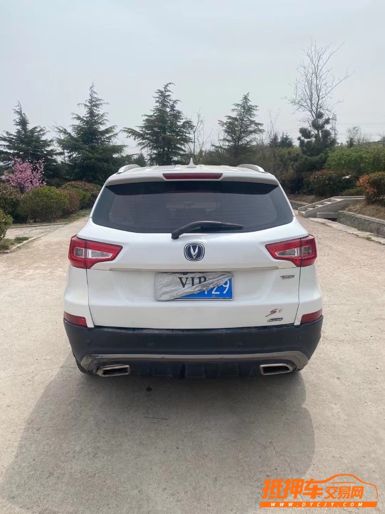 青島17年長安汽車CS759
