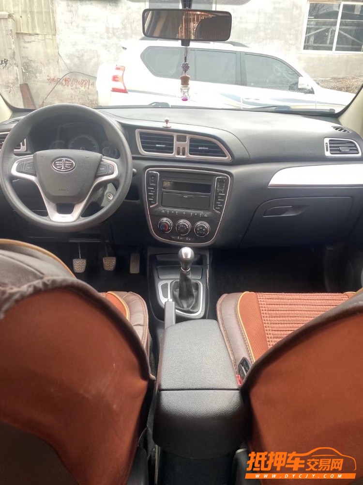 青岛15年一汽骏派D604