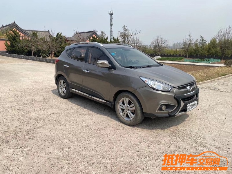 青岛13年现代ix352