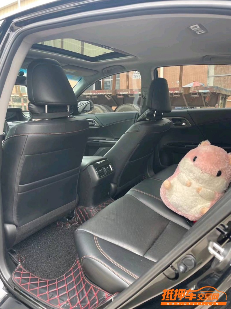 东莞18年本田雅阁5