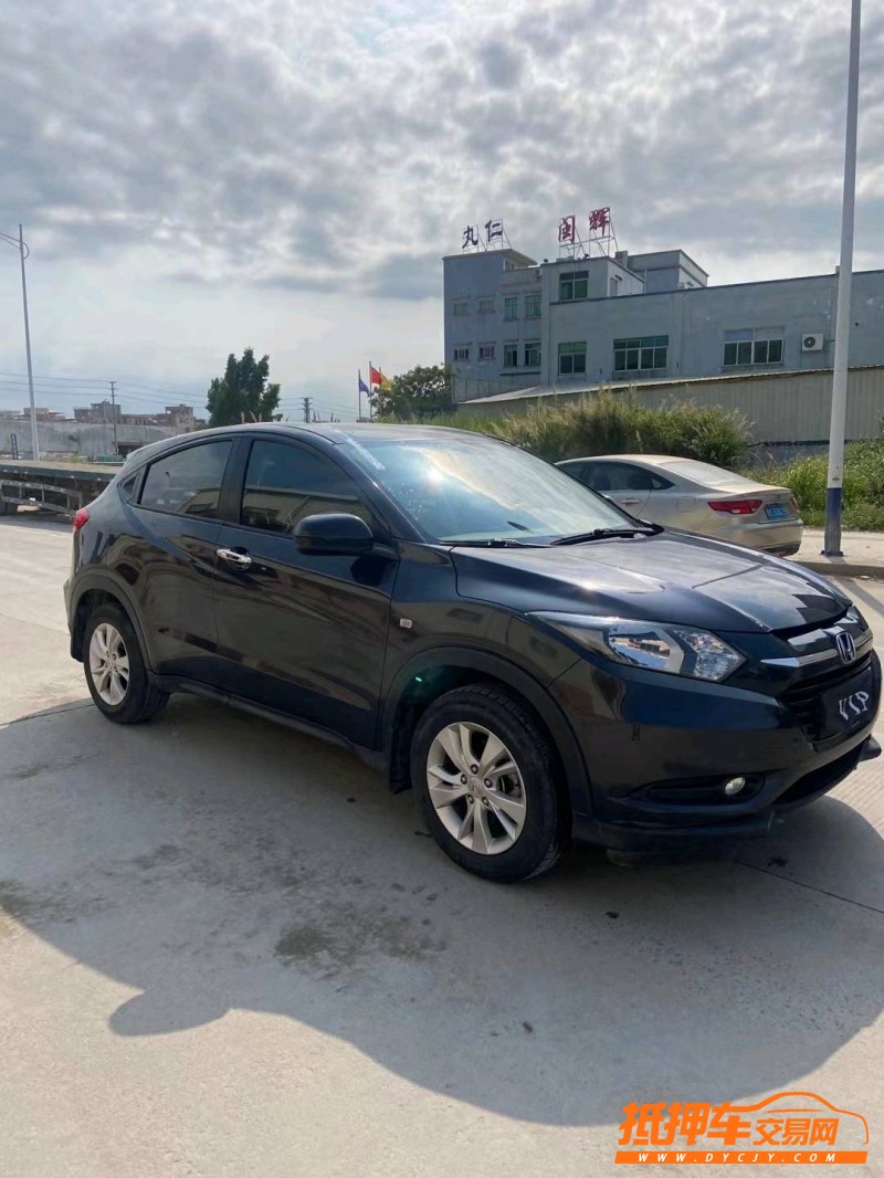 东莞16年本田缤智3