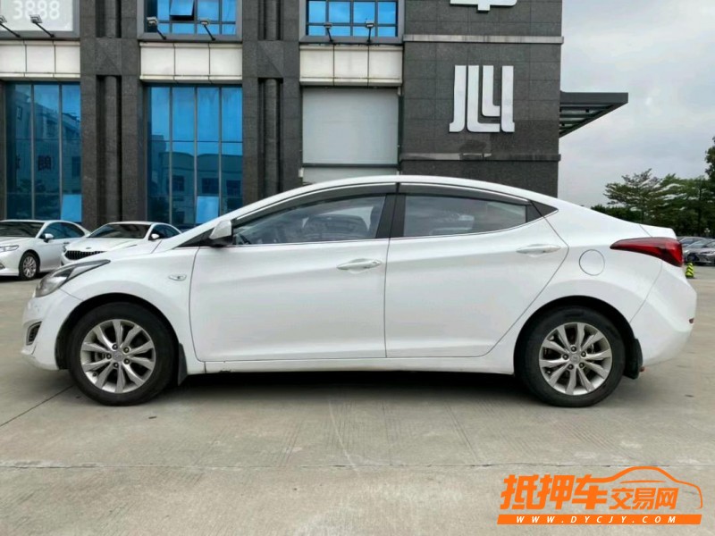 东莞17年现代朗动6