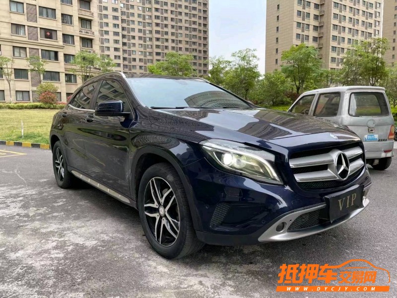 徐州15年奔驰GLA7