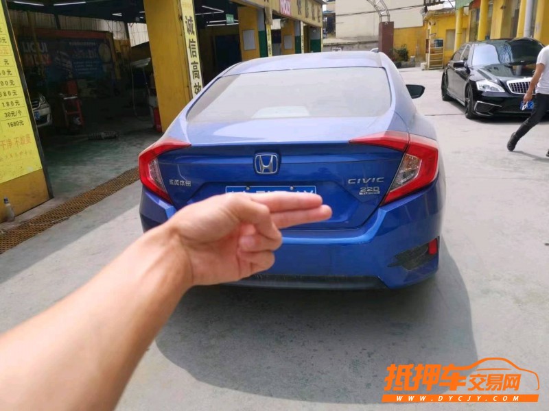 北京19年本田思域8