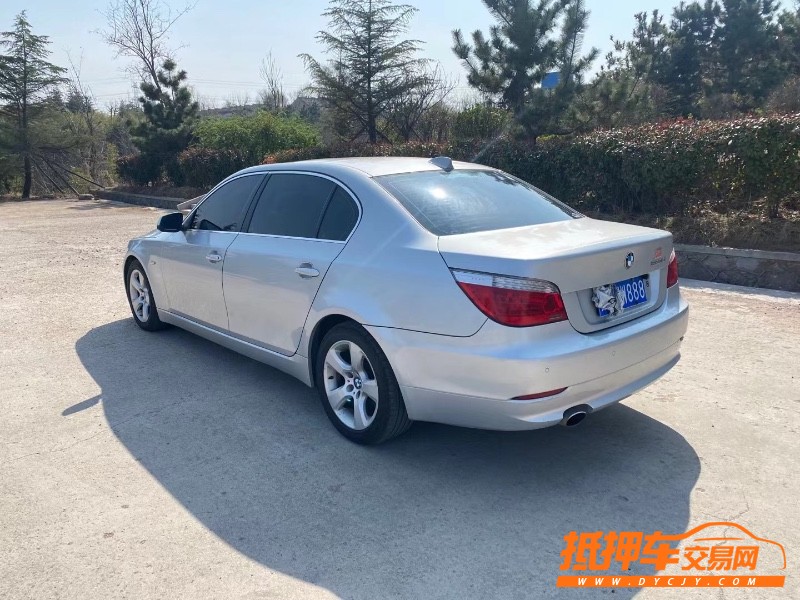 青岛10年宝马5系7