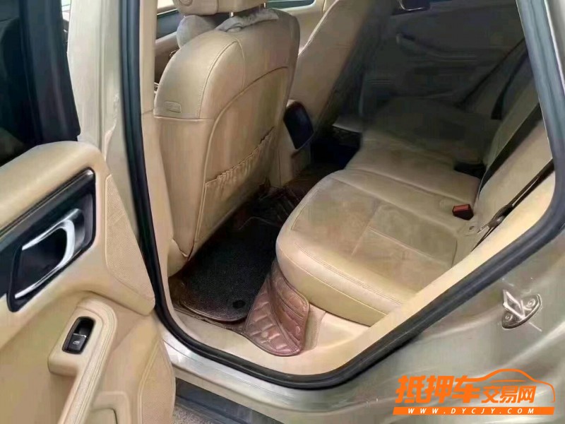 萍鄉15年保時捷Macan7