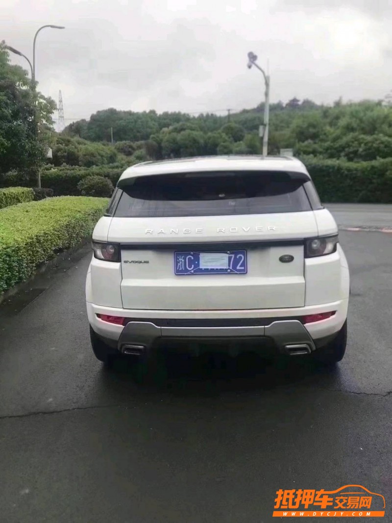 撫州16年路虎極光7