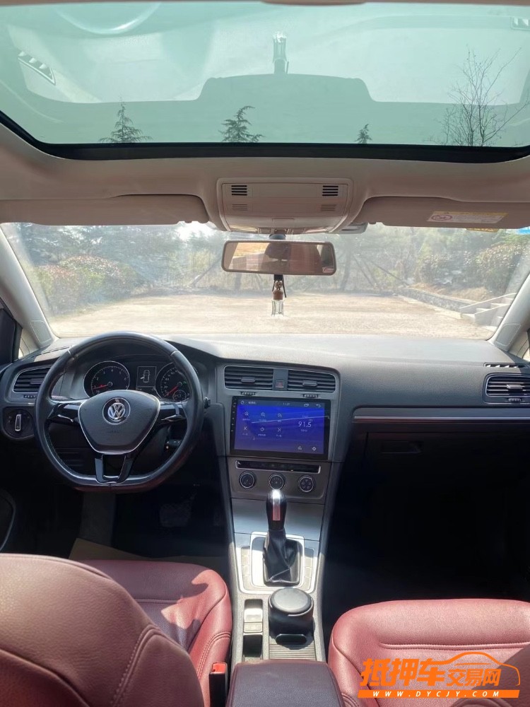青岛17年大众高尔夫3