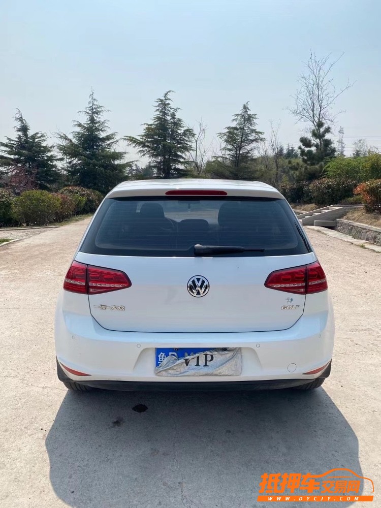 青岛17年大众高尔夫6