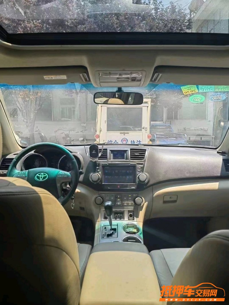 潍坊11年丰田汉兰达4